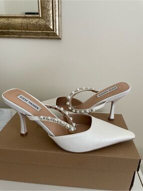 Steve Madden Pearl-Strap Pointed-Toe White Heels
